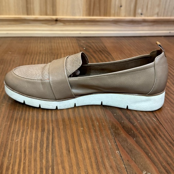 Dr. Scholl’s Platform Loafers - Picture 5 of 6